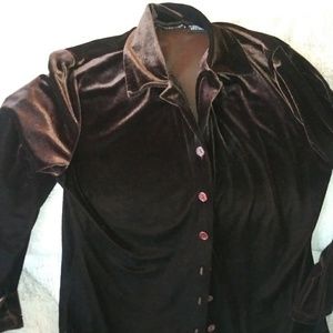 Velveteen long sleeved blouse